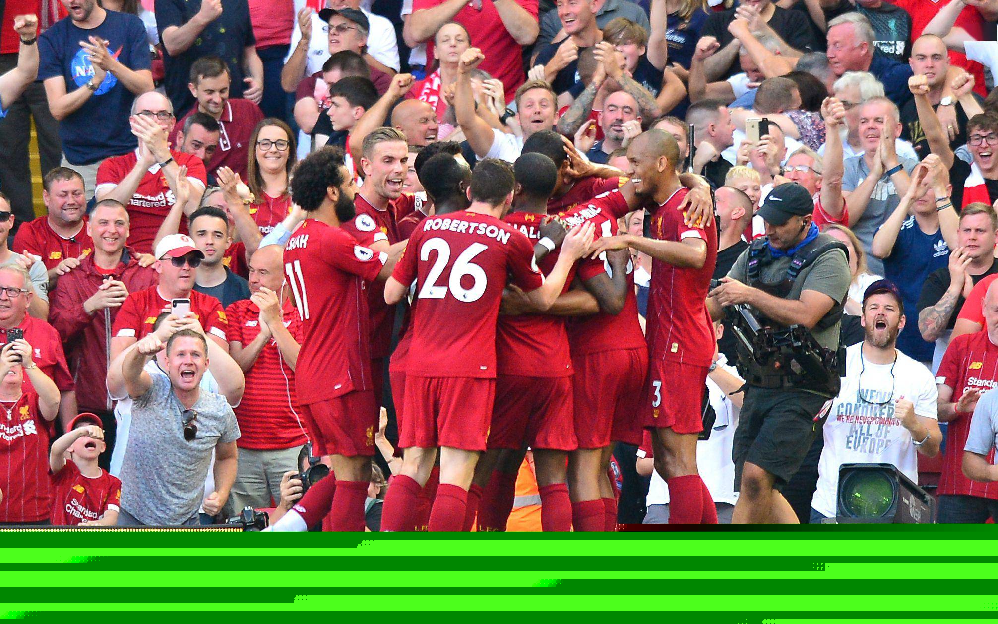 巴萨前三顺位队长均受伤，拉菲尼亚将担任巴萨场上队长